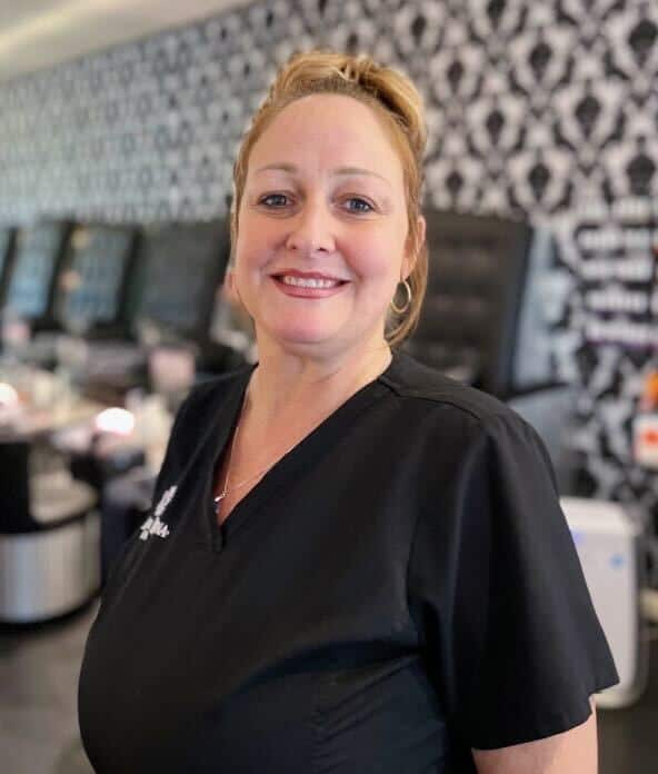 Shawna — Esthetician